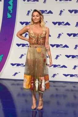 modeli Paris Jackson