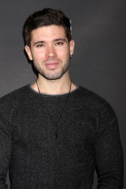 aktör Kristos Andrews