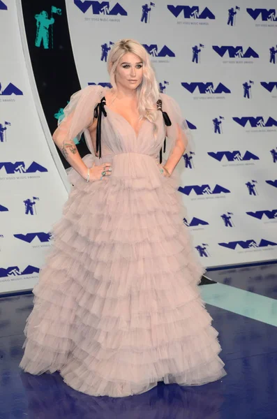 Kesha bei den mtv video music awards 2017 — Stockfoto