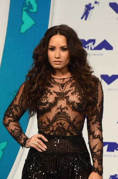 Şarkıcı Demi Lovato