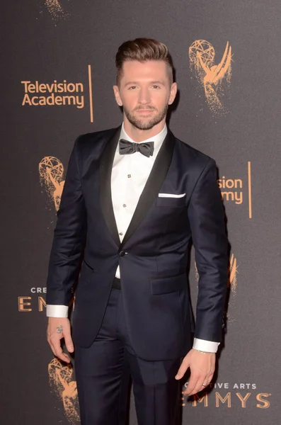 dansçı Travis Wall