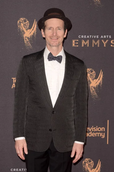 aktör Denis O'Hare