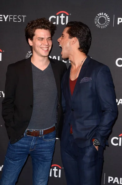 Gus Halper, Miles Gaston Villanuev