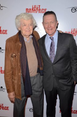 Hal Holbrook, Robert Patrick