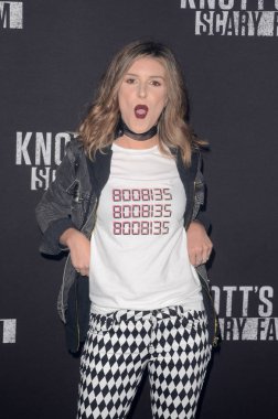 Oyuncu Shenae Grimes kayın