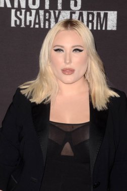 aktris Hayley Hasselhoff