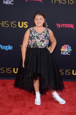 Aktris Mackenzie Hancsicsak