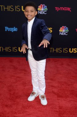 aktör Lonnie Chucky