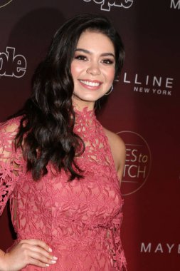 oyuncu Auli'i Cravalho