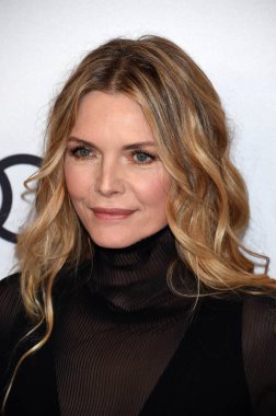 aktris michelle pfeiffer