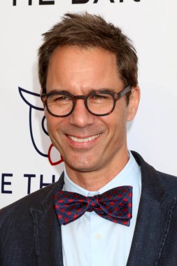 Aktör Eric Mccormack