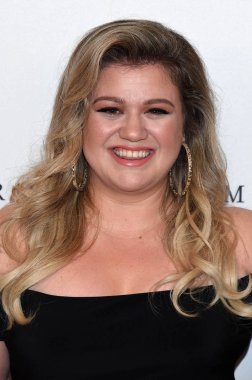 şarkıcı Kelly Clarkson'ın