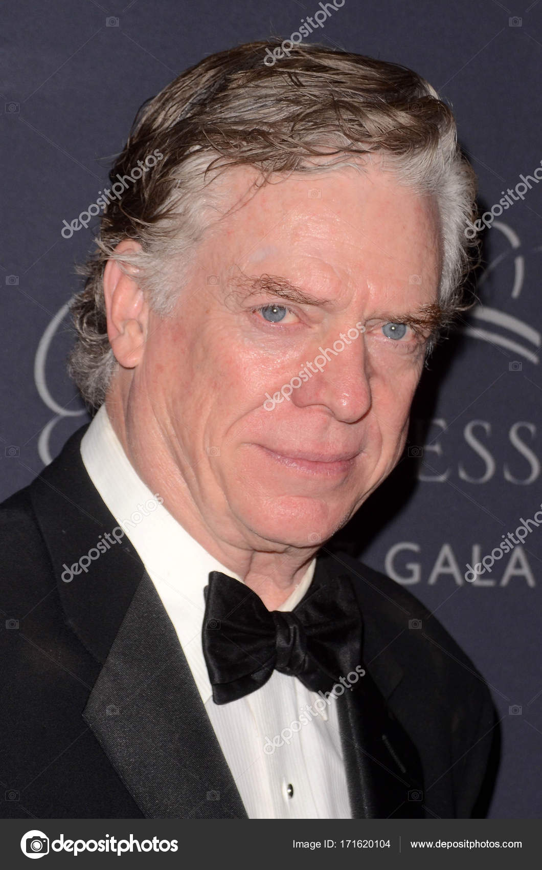 The Grace Card Movie Tickets \u0026 Showtimes Near You | Fandango, image size:1060x1700