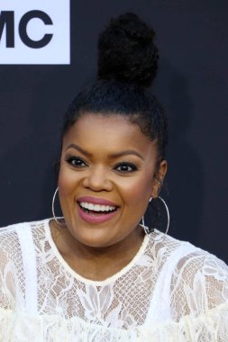 Yvette Nicole Brown