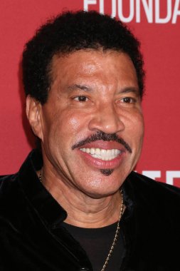 şarkıcı Lionel Richie