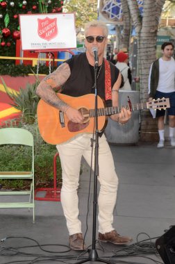 actor Fernando Carrillo