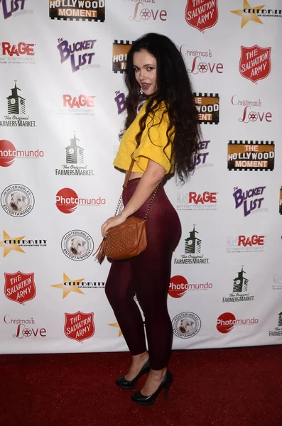 aktris Natasha Blasick