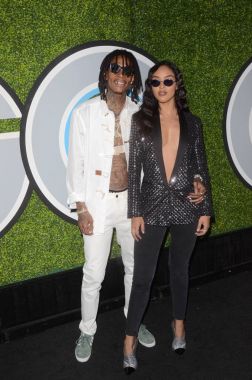 Şarkıcı Wiz Kongre ve Sergi Sarayı ve Izabela Guedes Gq adamlara yıl 2017 parti, Chateau Marmont, Los Angeles, Ca