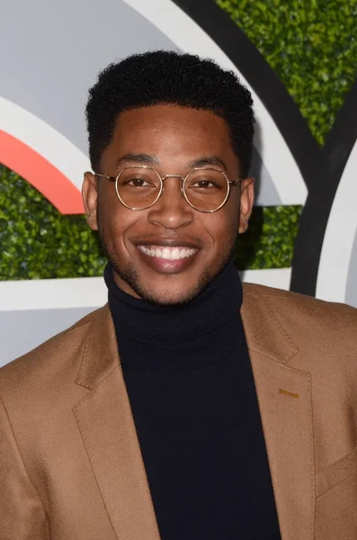 aktör Jacob Latimore