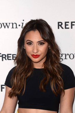 Aktris Francia Raisa