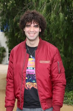 aktör Adil El Arbi