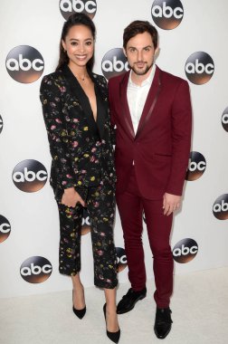 Amber Stevens Batı, Andrew J. West