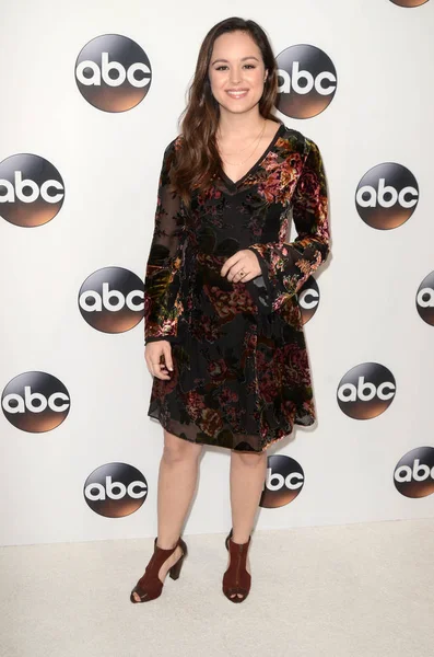 aktris Hayley Orrantia