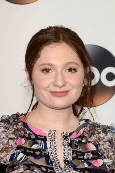 Actress Emma Kenney — Stock Photo, Image