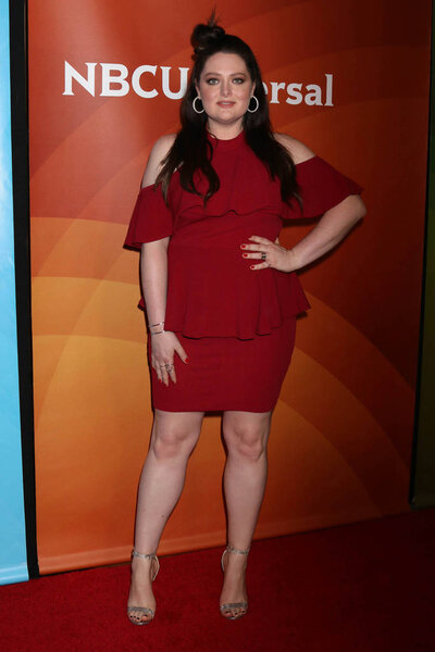 актриса Лорен Эш
