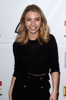 Aktris Elise Luthman