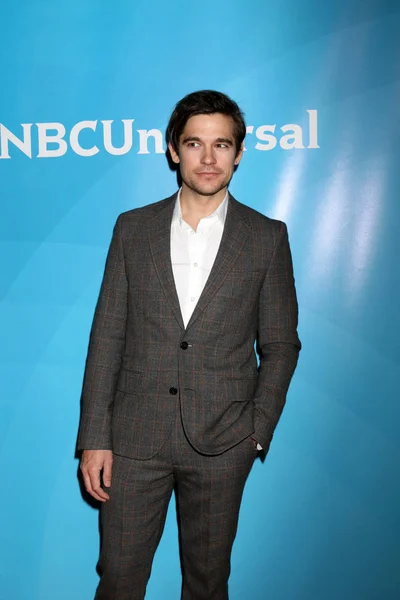 Actor Jason Ralph — Foto de Stock