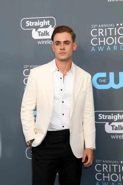 Actor Dacre Montgomery — Stock Photo, Image