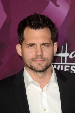 aktör Kristoffer Polaha