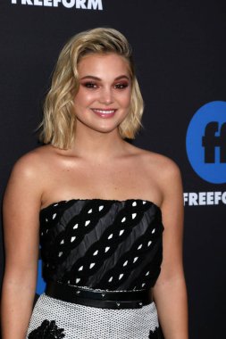 aktris Olivia Holt
