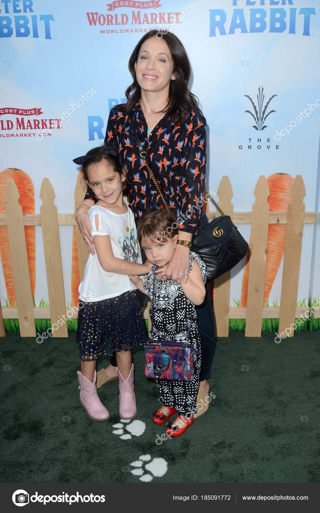 Marla Sokoloff Daughter(02)