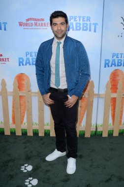 aktör J.M. Longoria