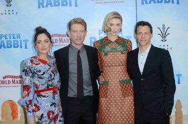 Rose Byrne, Domhnall Gleeson, Elizabeth Debicki, Will Gluck