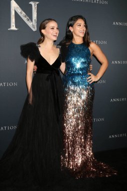 Natalie Portman, Gina Rodriguez