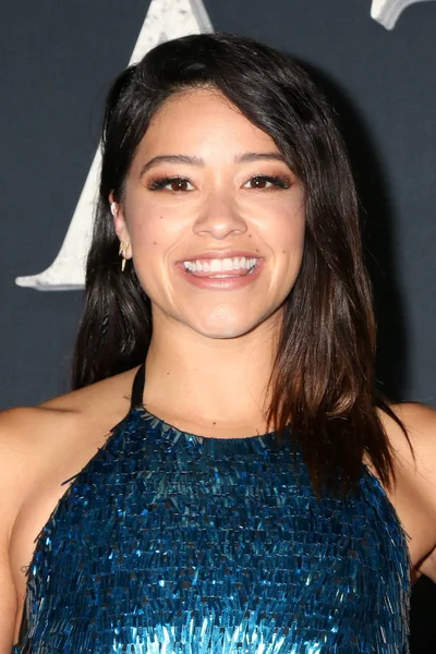 Skådespelerska Gina Rodriguez — Stockfoto