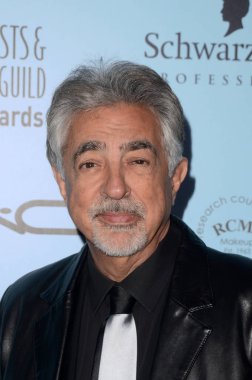 aktör Joe Mantegna