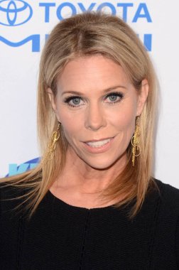 Cheryl Hines, 