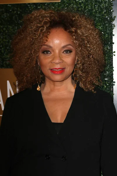 Ruth Carter Roczne Ikona Mann Pre Oscar Kolację Beverly Wilshire — Zdjęcie stockowe