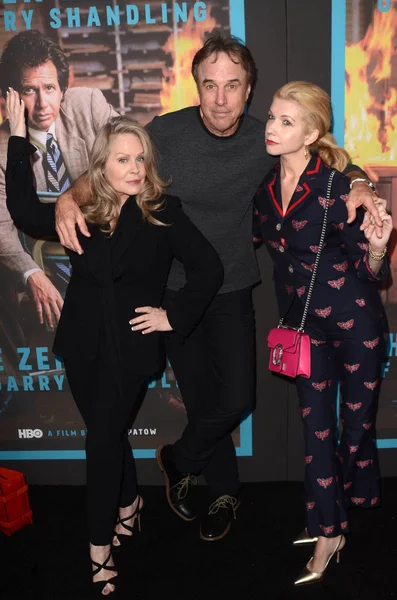 Beverly D'Angelo, Kevin Nealon, Susan Yeagle — Stock Photo, Image