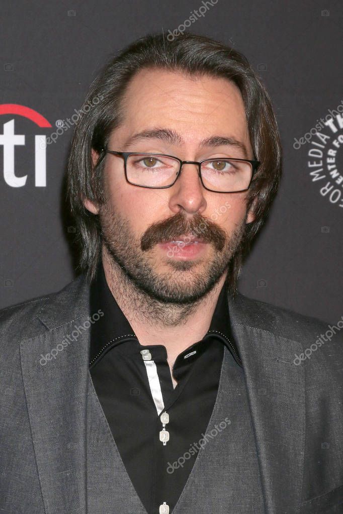 fuckbookhookup how to message someone on