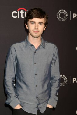 Aktör Freddie Highmore