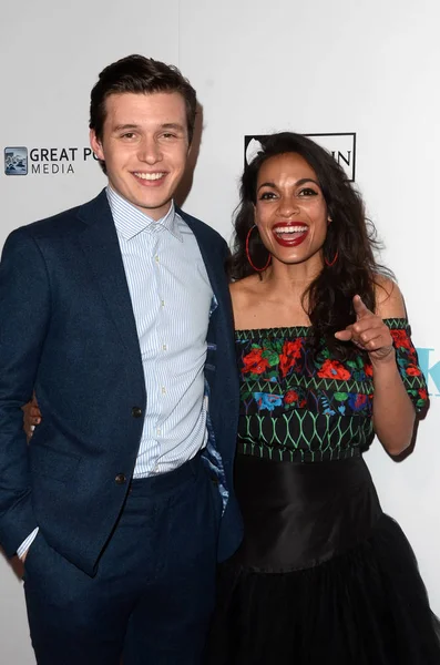 Nick Robinson Rosario Dawson Krystal Estreia Arclight Hollywood — Fotografia de Stock