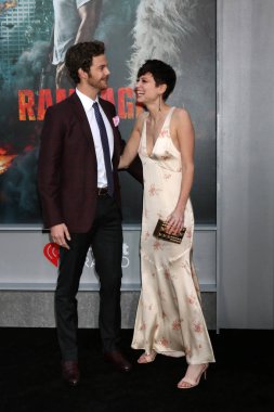 Jack Quaid, Lizzy Mcgroder