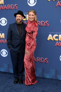 Kristian Bush, Jennifer Nettles
