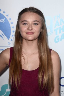 oyuncu Reylynn tekeri