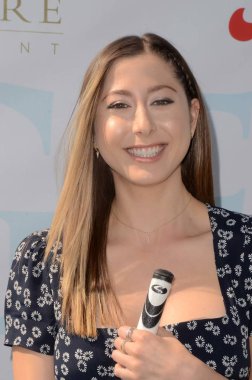 aktris Lizzy küçük